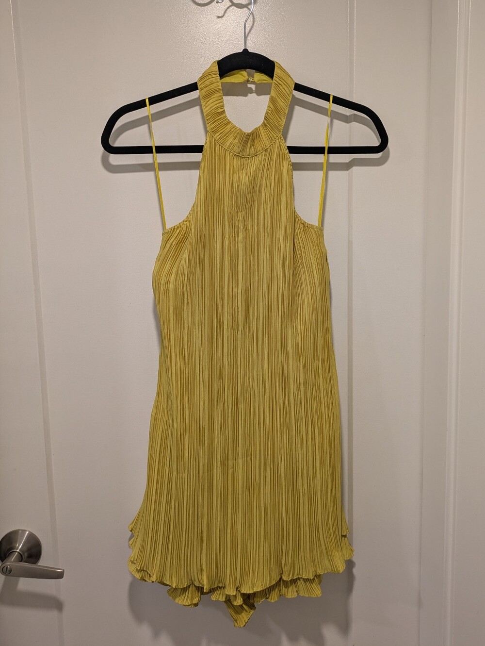 Anthropologie Halter Plissé Romper in Celery - Picture 3 of 3